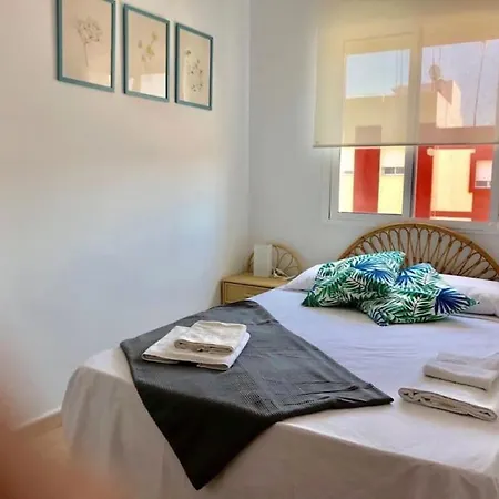 Apartment Resplandeciente Apto Cerca De La Playa En By Batuecas