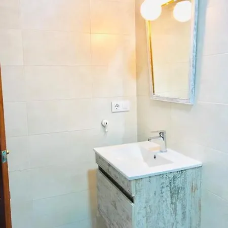 Resplandeciente Apto Cerca De La Playa En By Batuecas Apartamento Isla Cristina