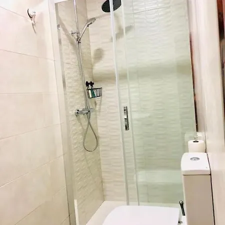 Resplandeciente Apto Cerca De La Playa En By Batuecas Apartamento *